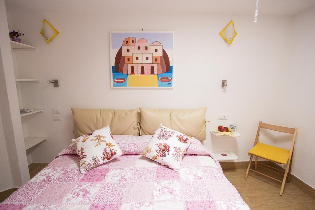 B&B Celestina Ischia ラッコ・アメーノ 部屋 写真