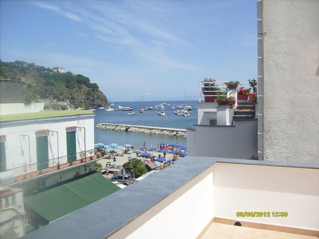 B&B Celestina Ischia ラッコ・アメーノ エクステリア 写真